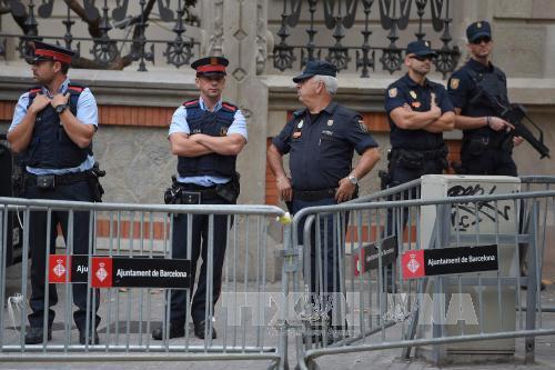 Tây Ban Nha lục soát trung tâm công nghệ thông tin của chính quyền vùng Catalunya ảnh 1
